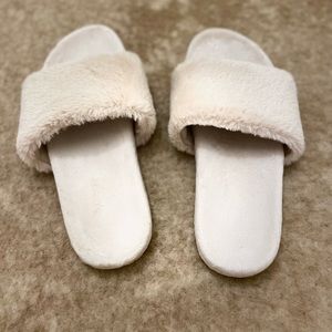 Express Slipper Sandals